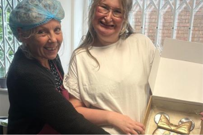 Sarah Excels at the Chocolate Academy at Park House Barns